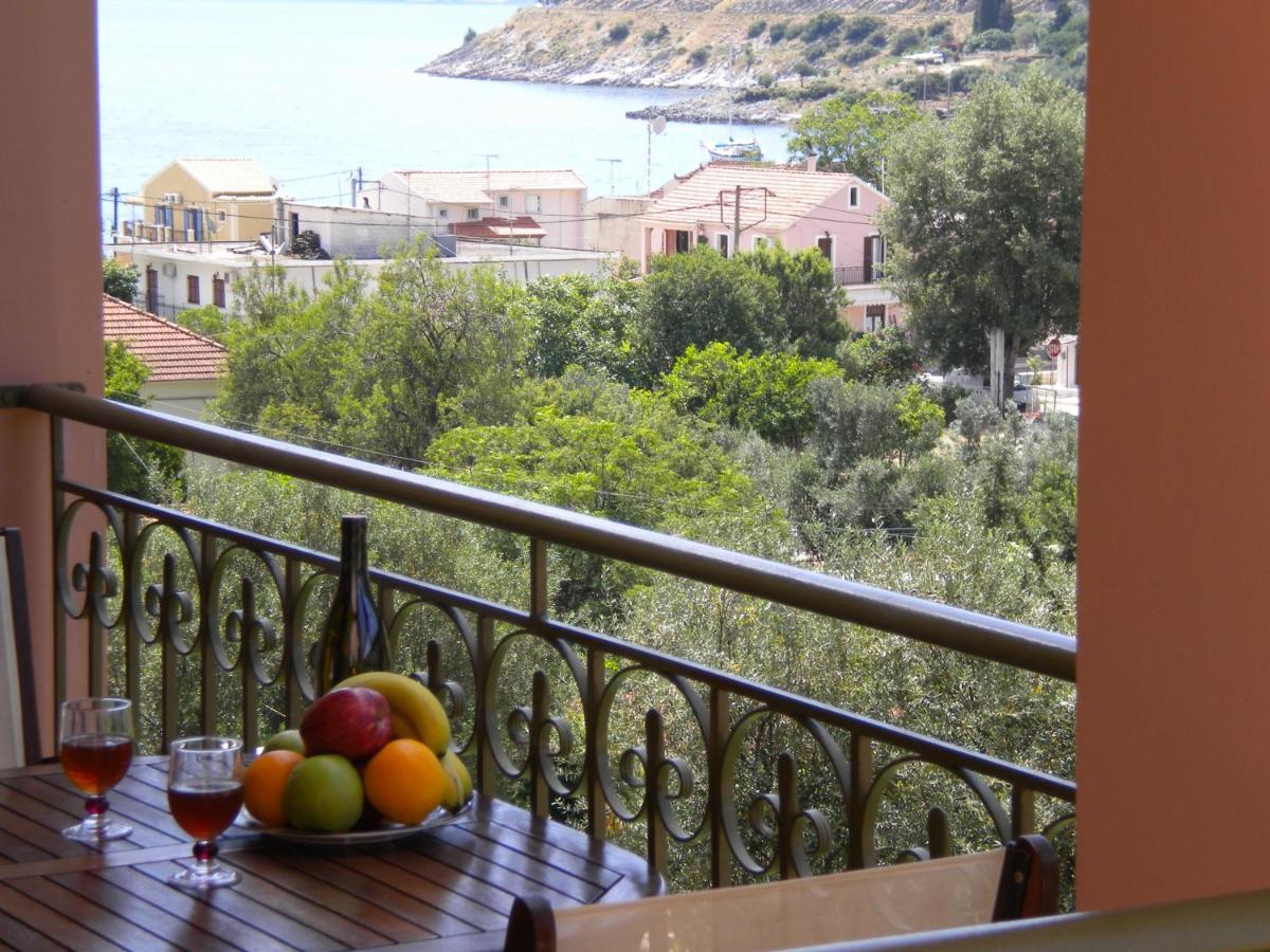 Garden Villas Agia Efimia Exterior foto
